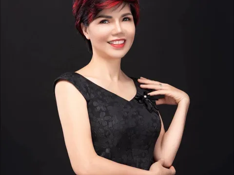 CEO Ngọc Bích: Nỗ lực và thiên phú cái nào quan trọng hơn?